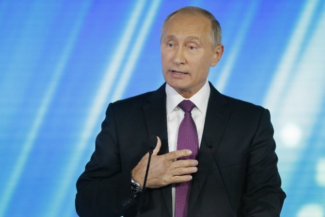 Putin: “ABD’nin Nükleer Anlaşmadan çekilmesi durumunda Moskova simetrik olarak yanıt verecektir”