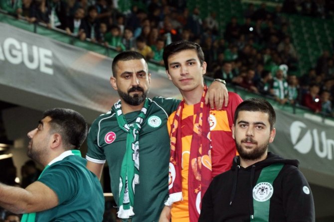 UEFA Avrupa Ligi: Atiker Konyaspor: 0 - Salzburg: 1 (İlk yarı)