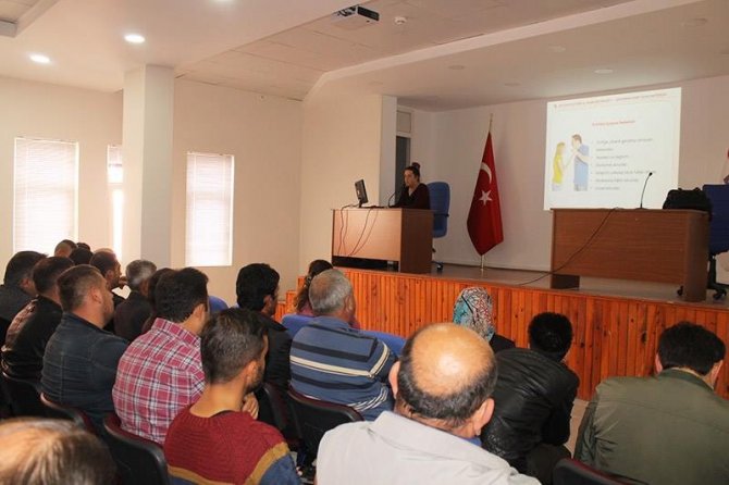 Yozgat’ta 69 yükümlüye aile ve iletişim semineri verildi