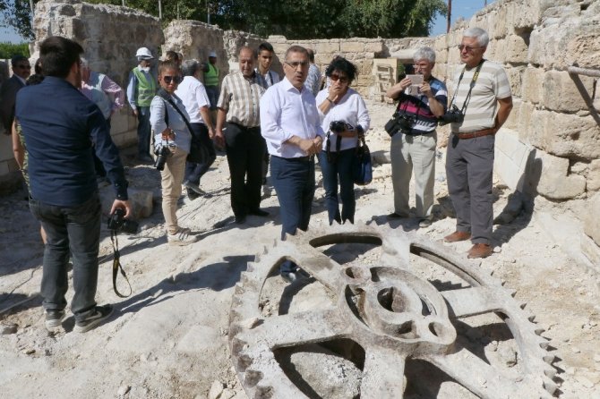 Misis Antik Kenti’nde 7 bin yıllık geçmiş gün yüzüne çıkarılıyor