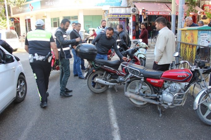 Polis ekipleri motosiklet uygulamalarına hız verdi