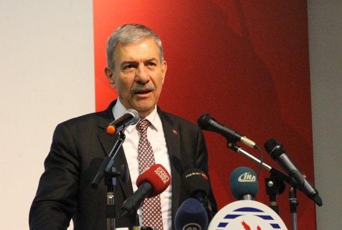Sağlık Bakanı Demircan, Deniz Baykal’ın son durumunu açıkladı