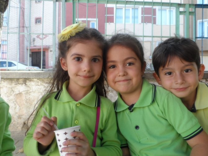 Eskişehir Odunpazarı 1. Hava İkmal Bakım Merkezi İlkokulu’nda aşure günü