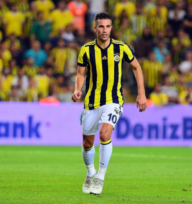 Gomis, Fenerbahçe’nin golcülerini katladı