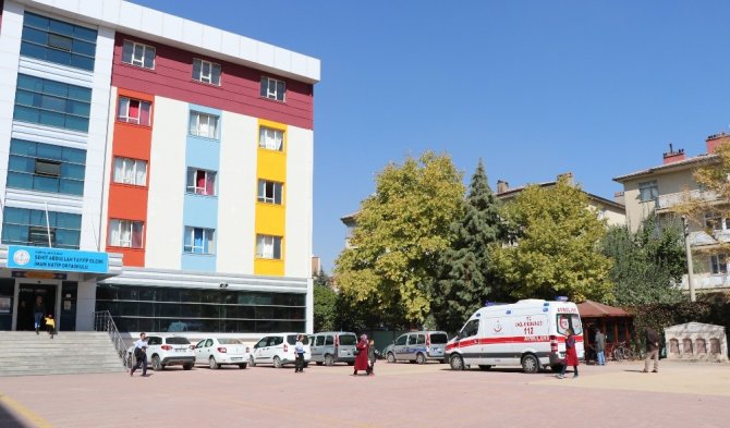FETÖ’cülerin kaçak kuyusu 29 öğrenciyi hastanelik etti