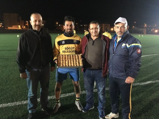 Söğütspor hafta sonu oynayacağı 1308 Osmaneli Belediyespor maçının hazırlıkları tamamladı