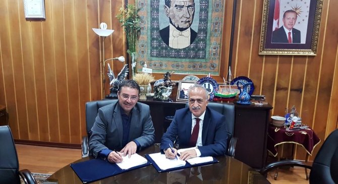 Atatürk Üniversitesi ile İl Milli Eğitim Müdürlüğü arasında Eğitimde işbirliği protokolü imzalandı