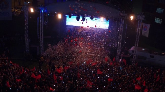 Cerrahpaşa şarkısı Volkan Konak’ı ağlattı