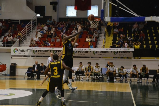 Türkiye Basketbol 1. Ligi: Petkim Spor: 73 - İstanbuspor Beylikdüzü: 83