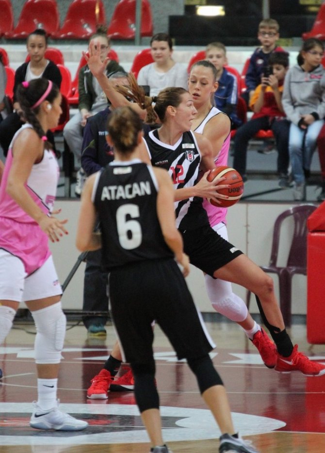 Bilyoner.com Kadınlar Basketbol Ligi: AGÜ: 64 - Beşiktaş: 50