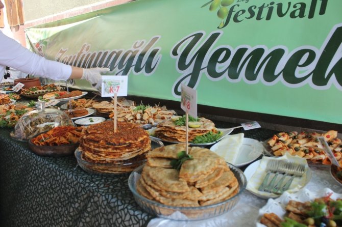 Zeytin ve Zeytinyağı Festivali’nde yemek yarışması düzenlendi