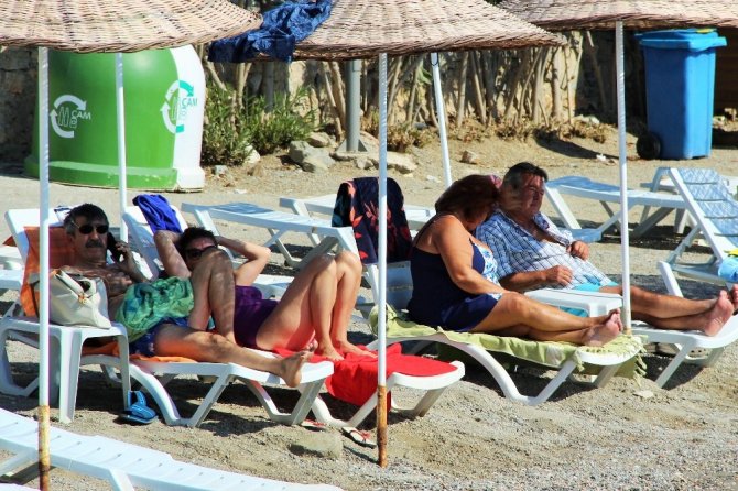 Bodrum’da hava sıcaklığı 28, deniz suyu sıcaklığı 27’ye ulaştı