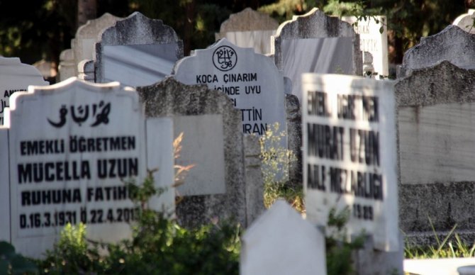 Samsun’da 10 yıl daha yetecek mezar yeri var
