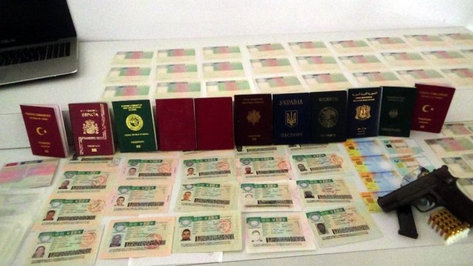 Fatih’te ‘sahte vize’ şebekesine operasyon: 4 gözaltı