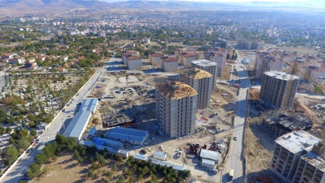 Belediye Başkanı Yaşar Bahçeci: "Kentsel dönüşüm Kırşehir için bir gelecektir"