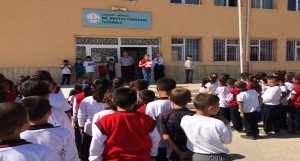 Okul aile birliği ’Minik Eller Kitap Sever’ kampanyası başlattı