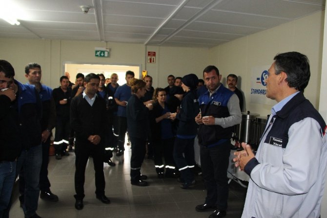 Standard Profil Grubu Düzce Fabrikası’nda Kütüphane açtı