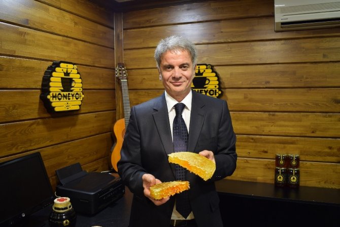 Estetik yerine bal maskesi