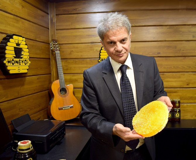 Estetik yerine bal maskesi