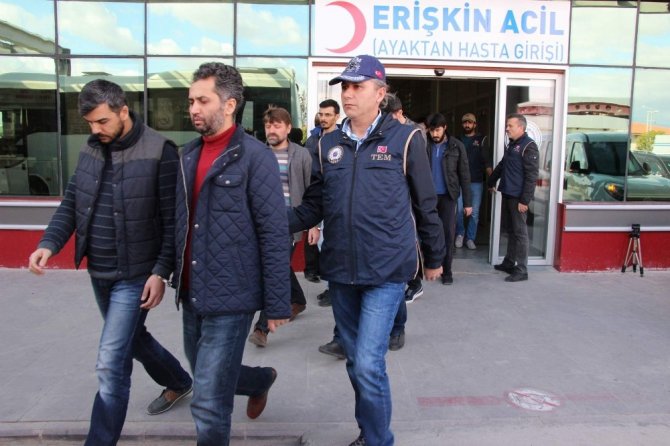 Afyonkarahisar’da FETÖ’nün “gaybubet evlerine” yönelik operasyon