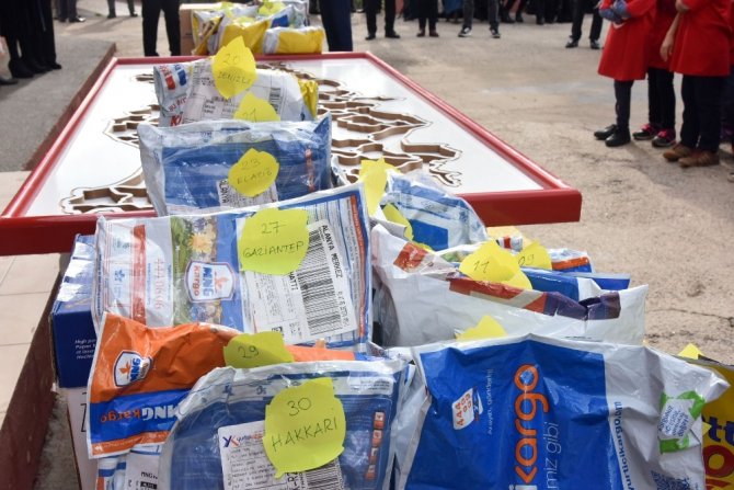 81 ilden gelen toprakla Türkiye haritası yaptılar