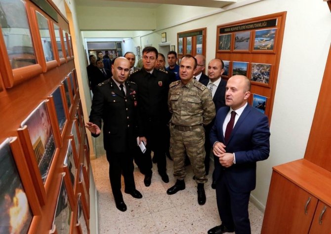 Askerlik şubesine tanıtım odası