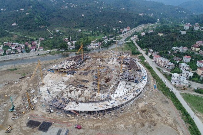 Çotanak Arena Stadı’nın inşaatı sürüyor