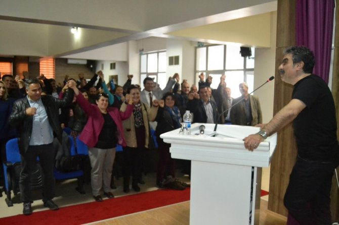 Dr. Kızıldağ Ayvalıklı MEB Personelinin gönlünde taht kurdu