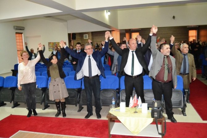 Dr. Kızıldağ Ayvalıklı MEB Personelinin gönlünde taht kurdu