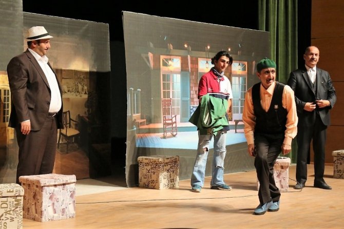 Teyo emmi maceralarını Bayburt’ta anlattı