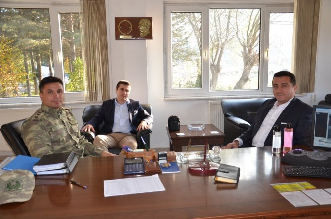 Başkan Bakıcı Garnizon Komutanı Yüzbaşı Günhan’a nezaket ziyaretinde bulundu