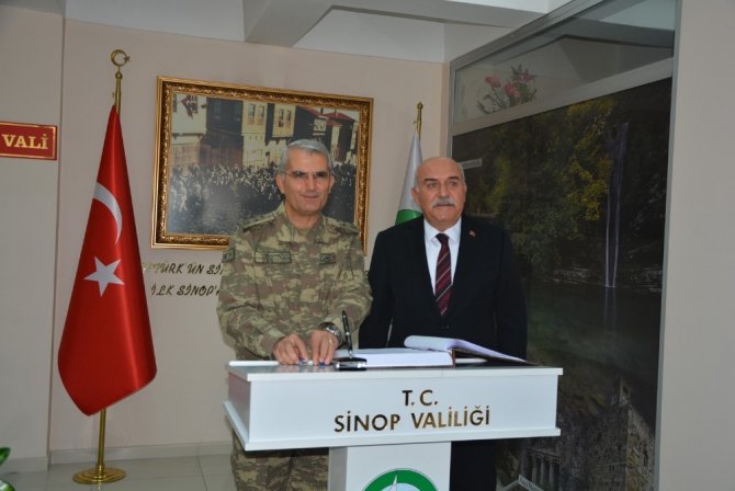 4. Kolordu Komutanı Sinop’ta