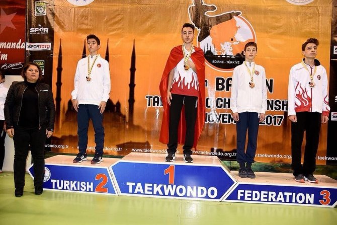 Aziziye Belediyesi’nde milli heyecan