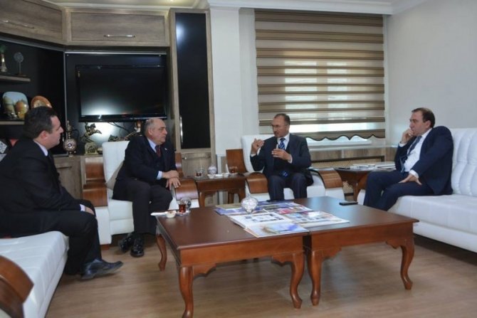 Gürcistan’ın Trabzon Başkonsolosu Mikatsadze’den, Başkan Köksoy’a ziyaret