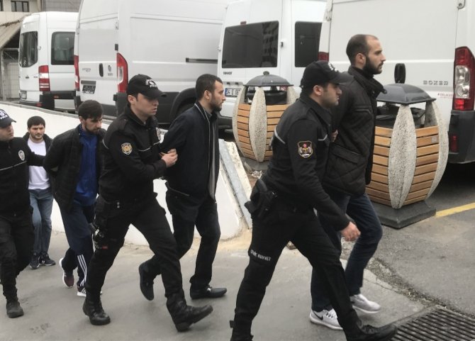 ’Şirinler’ çetesi üyeleri adliyeye sevk edildi
