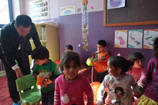 Başkan Vekili Uzan Rüstemgedik beldesinde