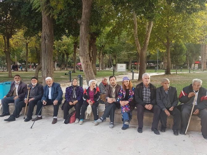 Huzurevi sakinleri Şanlıurfa ve Gaziantep gezisinde