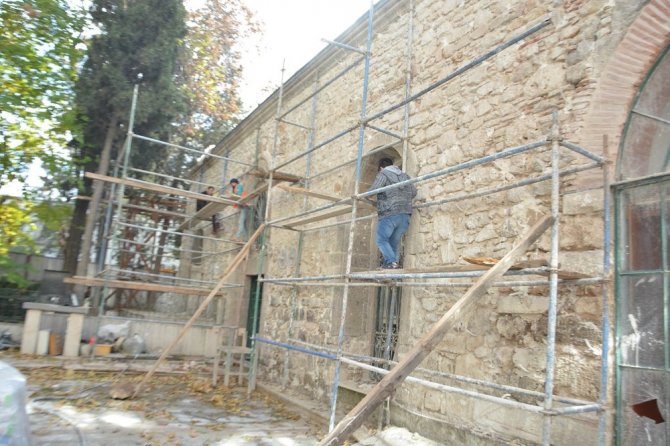 Ulu Cami’de restorasyon çalışmaları hızlandı