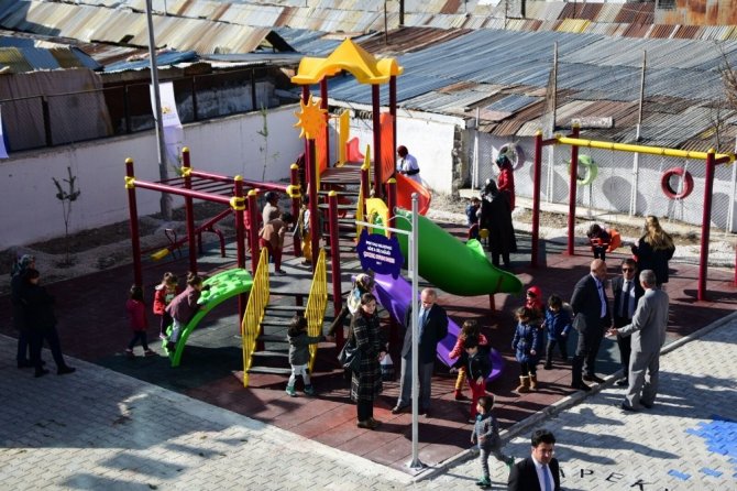 Doktor Hakan Yurtkuran parkı hizmete açıldı