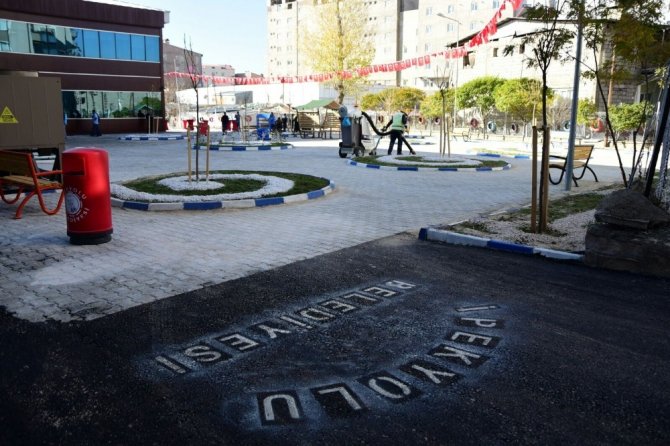 Doktor Hakan Yurtkuran parkı hizmete açıldı