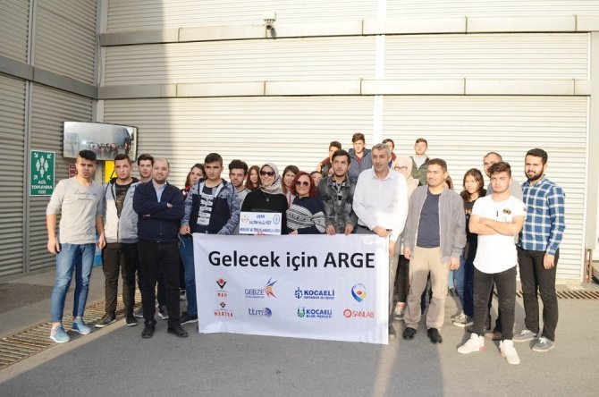 Uşaklı öğrenciler “Gelecek İçin AR-GE” Etkinliğine katıldı