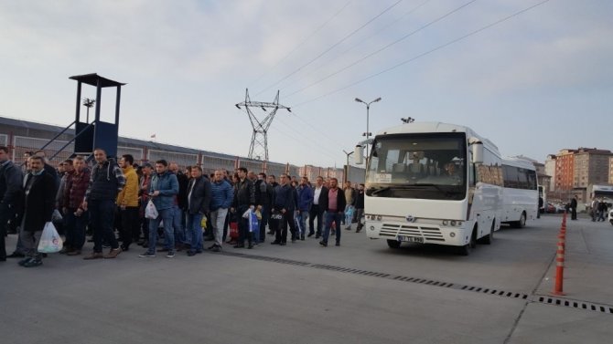 Erdemir işçilerinden protesto eylemi