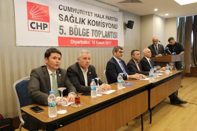 CHP’li vekiller, Diyarbakır’da sağlık çalıştayı düzenledi