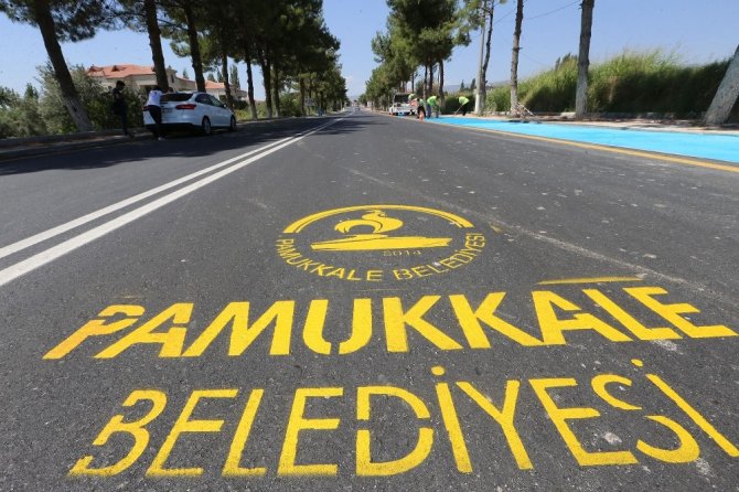 Akköy-Karahayıt arası yol asfaltlandı