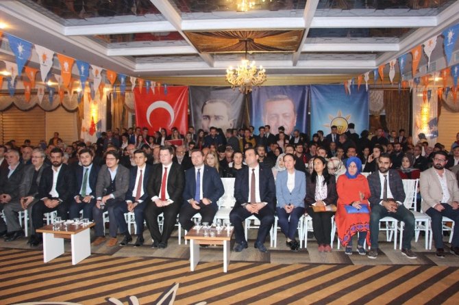 AK Parti Tepebaşı Gençlik Kollarında kongre heyecanı sona erdi
