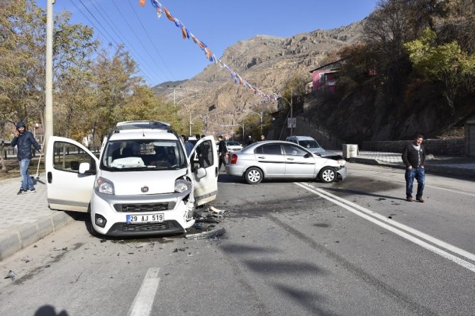 Gümüşhane’de trafik kazası: 7 yaralı