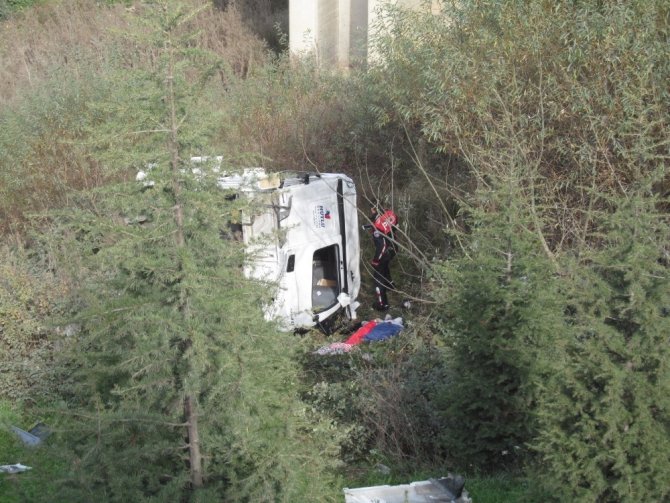 Gebze’de zincirleme trafik kazası: 1 ölü, 4 yaralı