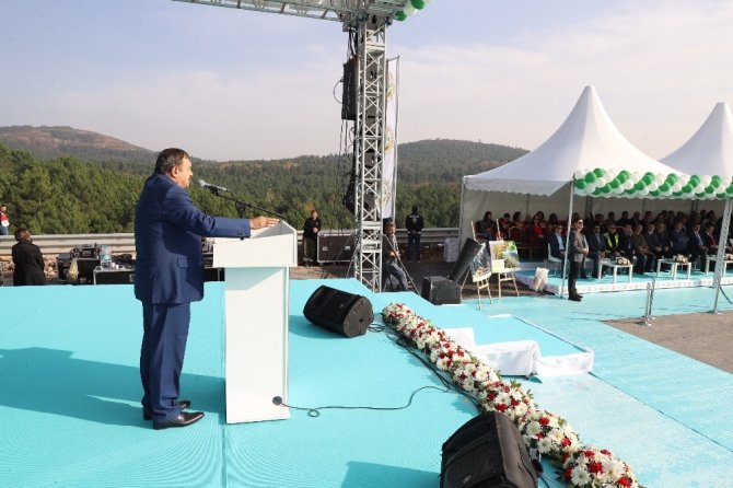 Bakan Eroğlu: "Cumhurbaşkanımız bir yere gideceği zaman hava durumunu iletiyoruz"