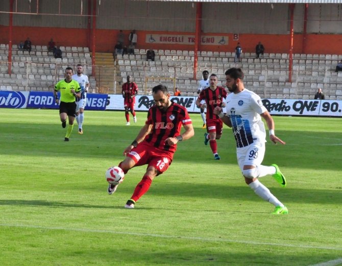 TFF 1. Lig: Adana Demirspor: 2 - Gazişehir Gaziantep FK: 2