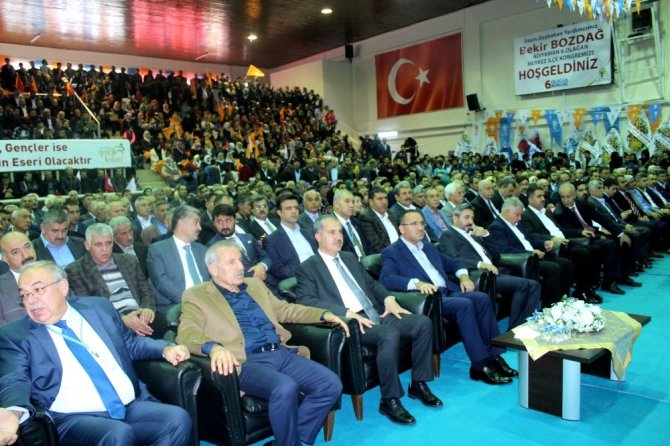 Başbakan Yardımcısı Bozdağ: "Rıza Sarraf davası siyasi bir davadır”